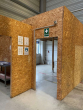 Büro/Aufenthalt - Lagerhalle mit Hochregalanlage