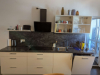 Wohnzimmer - Stadtnahe lichtdurchflutete 3 Zimmer-Wohnung mit West-Loggia im Antonsviertel