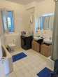 Badezimmer - Stadtnahe lichtdurchflutete 3 Zimmer-Wohnung mit West-Loggia im Antonsviertel